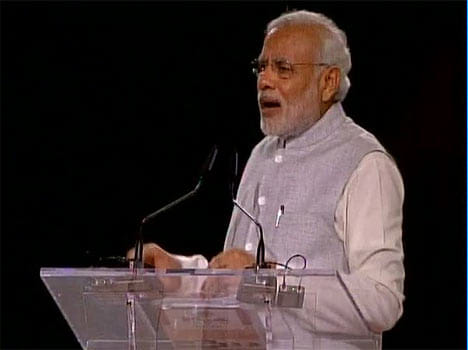 pm narendra modi address to indian community in singapore 