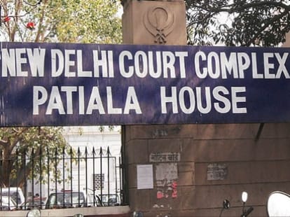 cbi court seeks invetgation record in cm virbhadra singh da case.