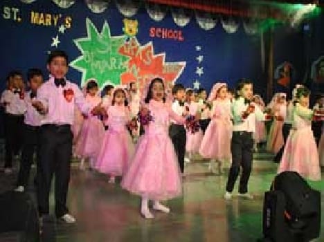 Dance and drama tells the children