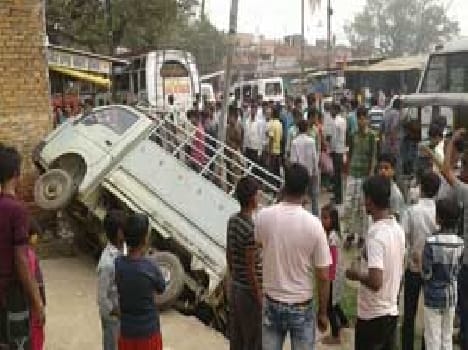  bus collision pickups