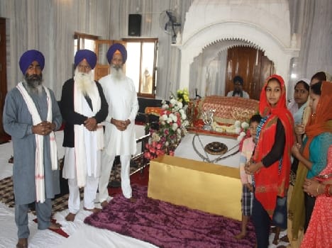 gurunanak brithday celebration in vrindavan