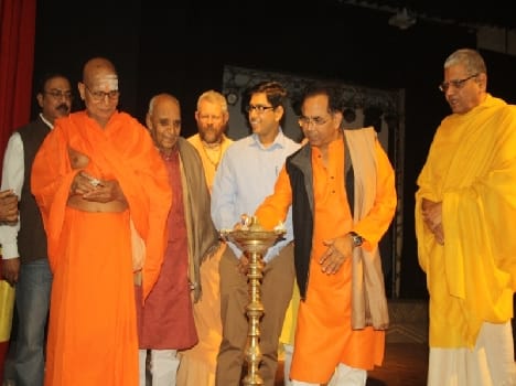 ashok chakradhar speaking on intolerance