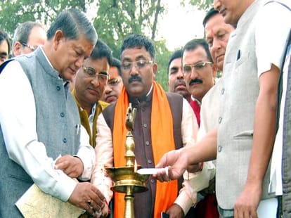uttarakhand CM demand cricket academy for uttarakhand.
