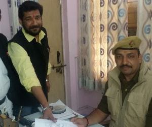fir against aamir khan in lucknow