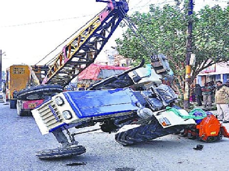 Two killed in accidents, including child