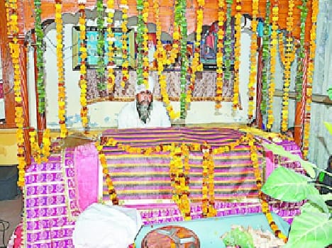 Shabad-Kirtan, happy consistent