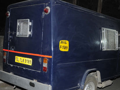 7 reasons why spoils 22 carore robbery plan