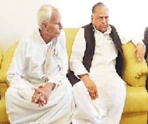 darshan singh yadav elected as gram pradhan of saifai
