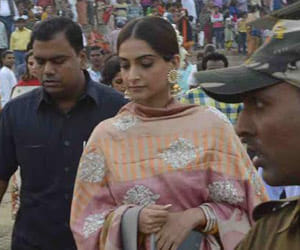 Sonam kapoor in varanasi.