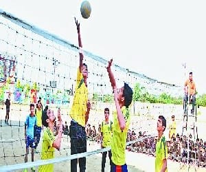 subhash sadan won the volleyball trophy 
