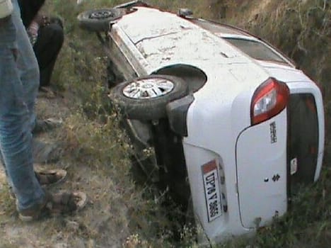 Car falls into ditch, doctor's death
