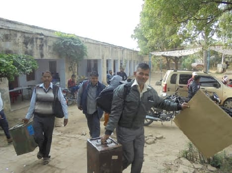 voting for panchayat poll in mathura
