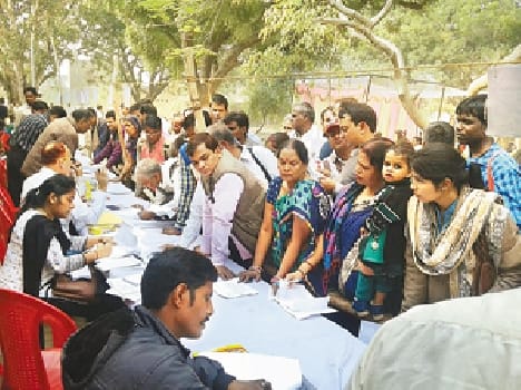 Today will vote , leaving 197 polling parties