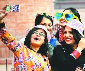 selfi compition at muktsar