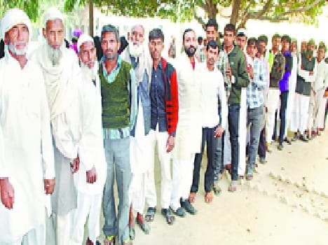 Record-breaking vote in three villages