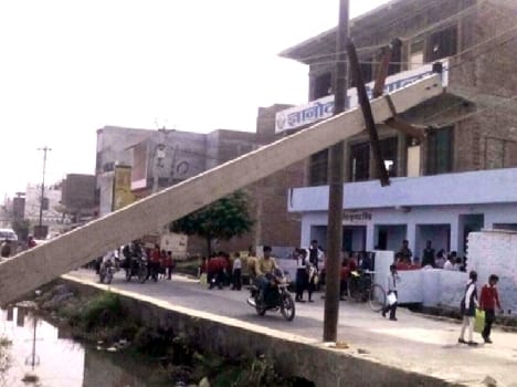 bijli poll, down on road, since three month