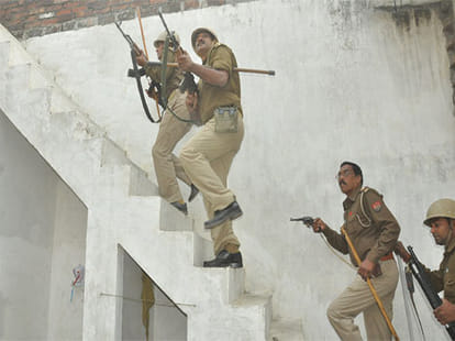 violence in gram panchayat election in uttar pradesh