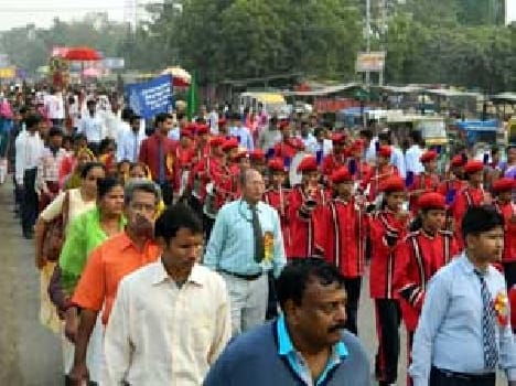 people in the peace march