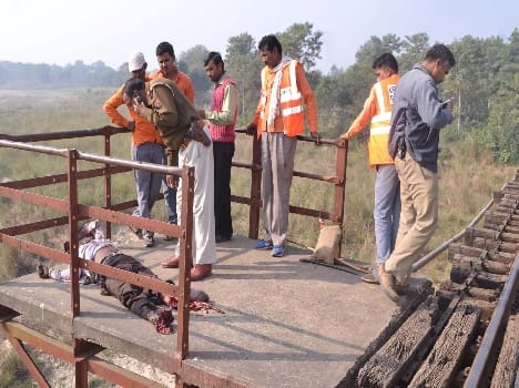 The death of the young man slip by train