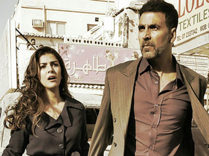 kya kool hain hum 3 or airlift box office collection