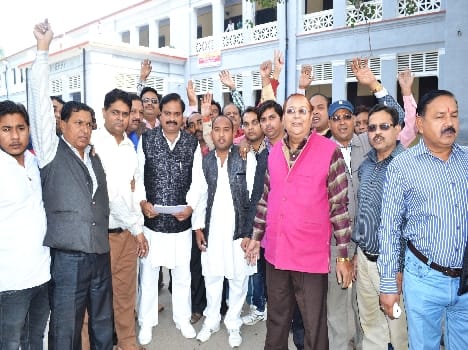 Bike rally held against GST, the performance