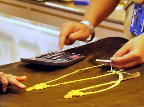 Gold rate up by 190 per 10 gram