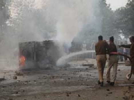 Arson , firing between the 67.99 percent voting