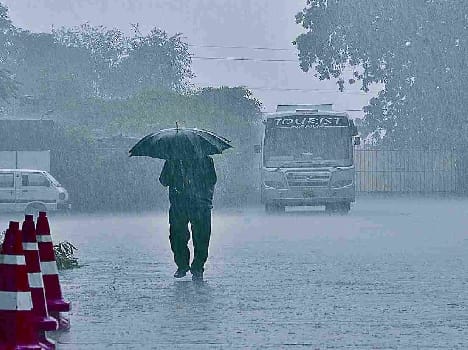 Rain, hail and pitch dark
