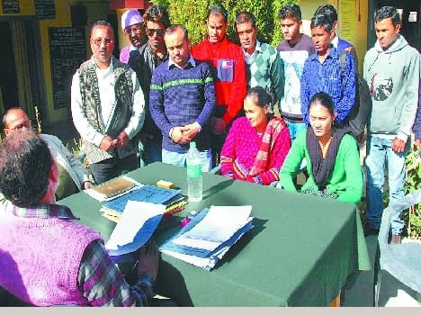 Teacher of the school to protest