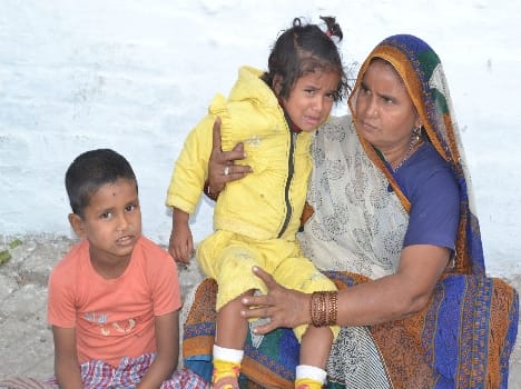 Satyagrahi couple threatened to burn the house