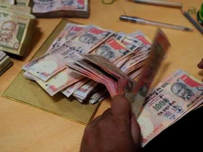 hdfc reduced base rate