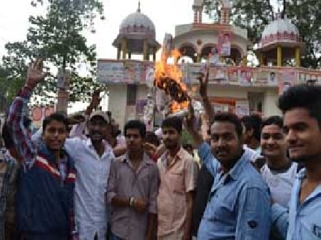 Students burned an effigy of Principal