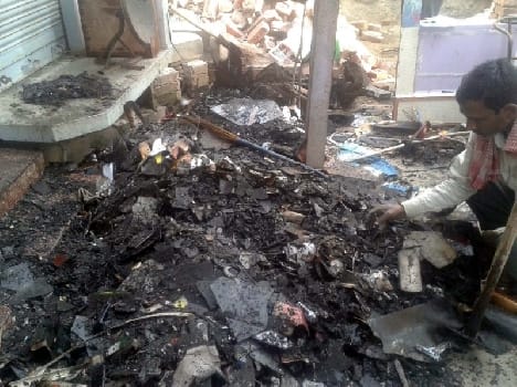 Mobile store fire
