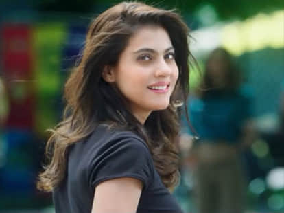 MNS boycotted Shahrukh Khan Dilwale in maharatshra