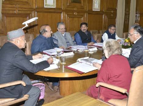 hp govt first cabinet meeting in 2016.