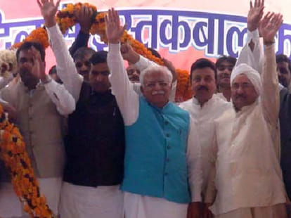 chief minister manohar lal khattar government year ender 2015