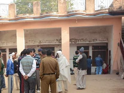 doctor removed kidney and eye from the patient dead body.