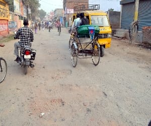 no road facility in kariyan bhadiyam