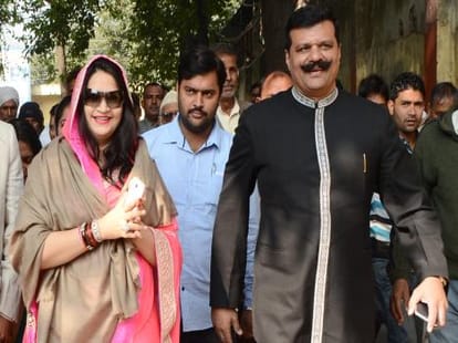 haridwar panchayat election, congress makes lead.