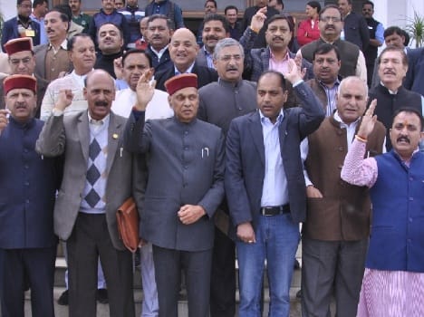 himachal vidhansabha postpond after bjp protest.