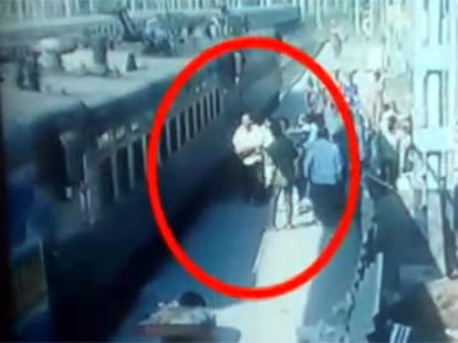 rpf constables' quick thinking saves commuter's life 