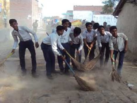 Cadets cleaning in Hridaypur 