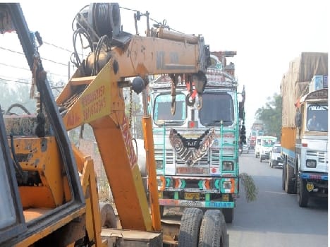  The four-hour jam stranded vehicle