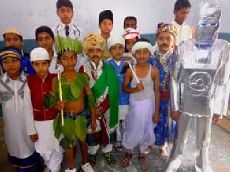 Children shows whole country in fancy dress