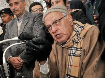 india can't keep J&K if muslims viewed with suspicion, says abdullah 