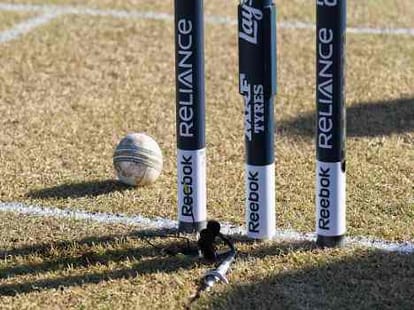 Dhoni flops Again In vijay hazare trophy