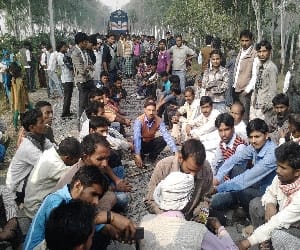 Kamakhya hit Tempo, four killed