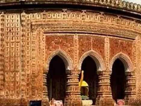 blast at kanta ji mandir in bangladesh