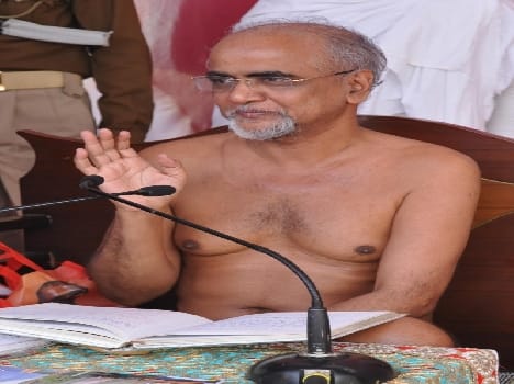 jain muni tarun sagar maharaj in mathura