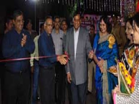 Autumn Fair dominated the carpet of Bhadohi